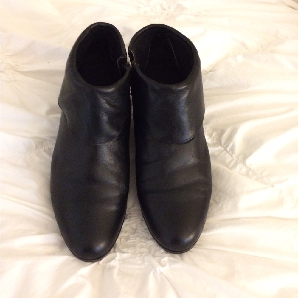 MUNRO BOOTS